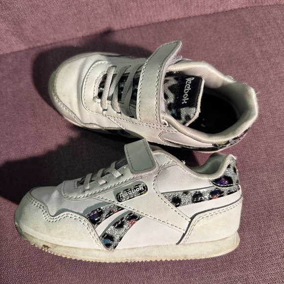 Reebok running shoes - Picture 1 of 4